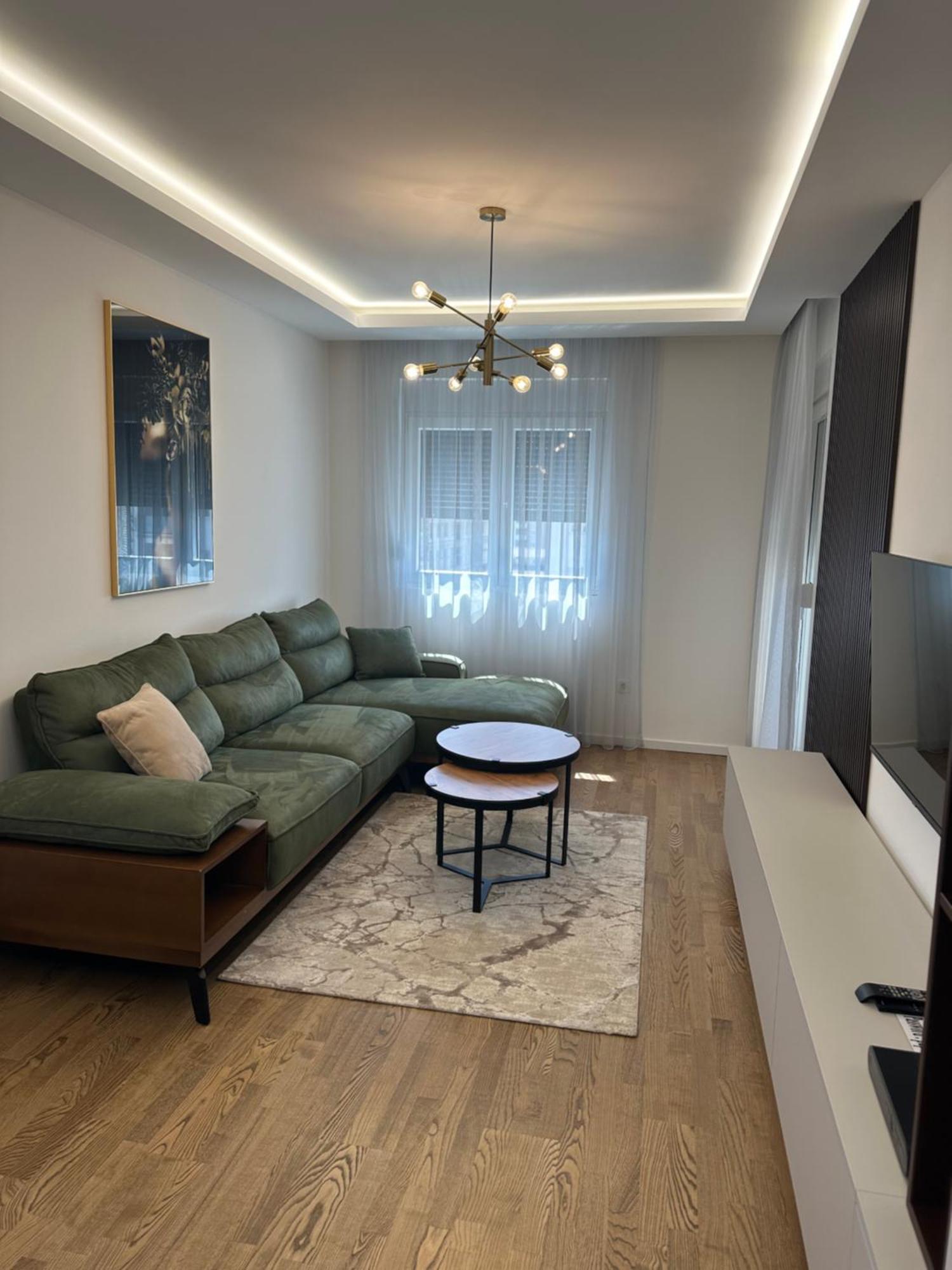 Luxury Apartments D&B ポドゴリツァ エクステリア 写真